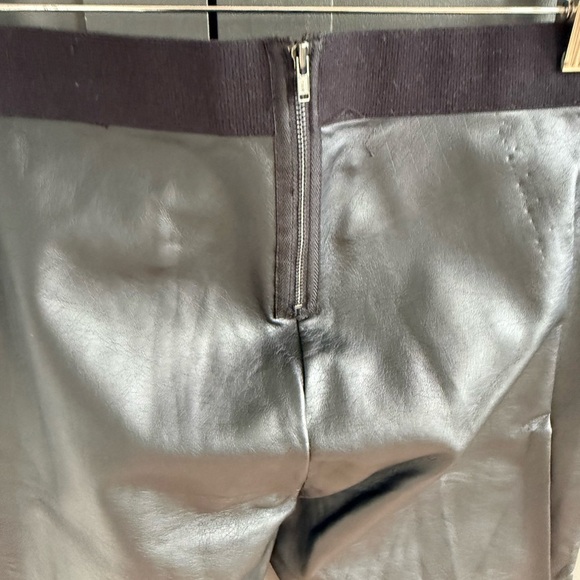 J. Crew Black Faux Leather Gigi Pants 8 - Picture 5 of 6
